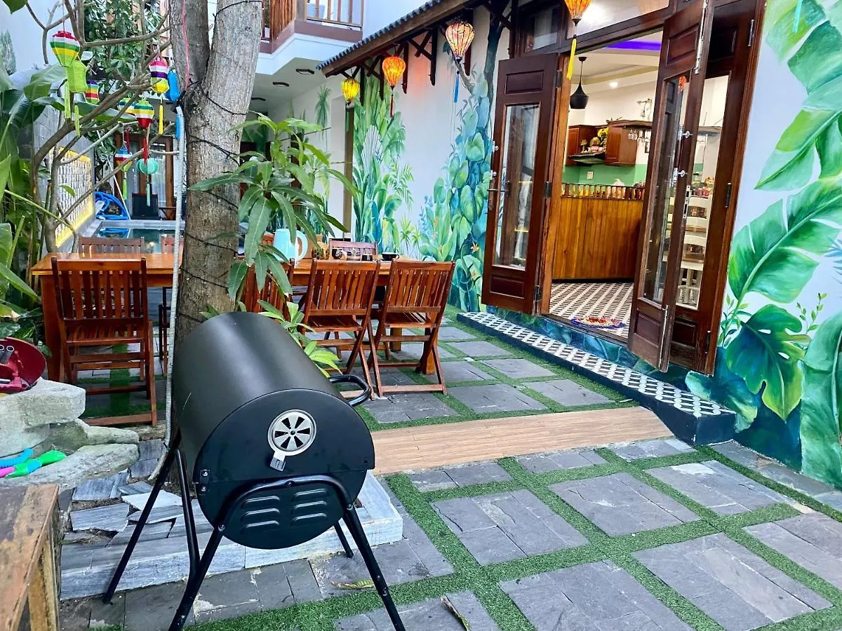Blue Whale Homestay Хойан 0*,  Вьетнам