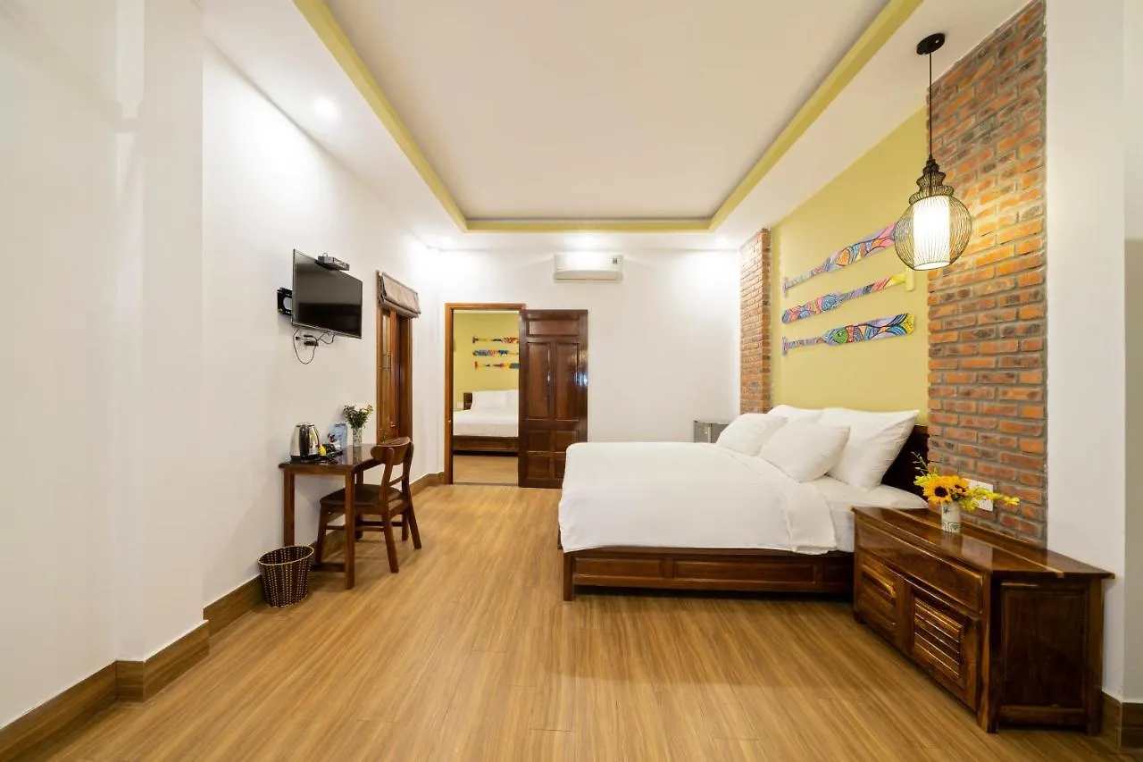 Blue Whale Homestay Хойан 0*,  Вьетнам